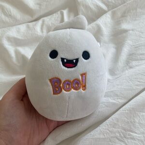 Limited Edition Mini Halloween Squishmallow